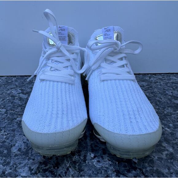 Nike Air Vapormax 3 Flyknit Shoes Women Size 8 Volt White Purple AJ6910-102 - Picture 3 of 10